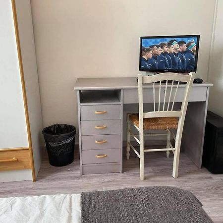Chambre Chez L'Habitant Pres De Bordeaux Cenon Exteriér fotografie